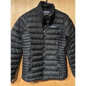 Patagonia Womens XS Black Puffer Jacket